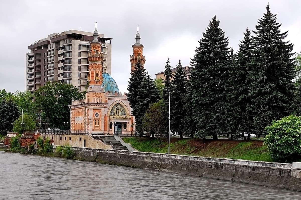 Vladikavkaz von 12 natürlichen Deponien geräumt