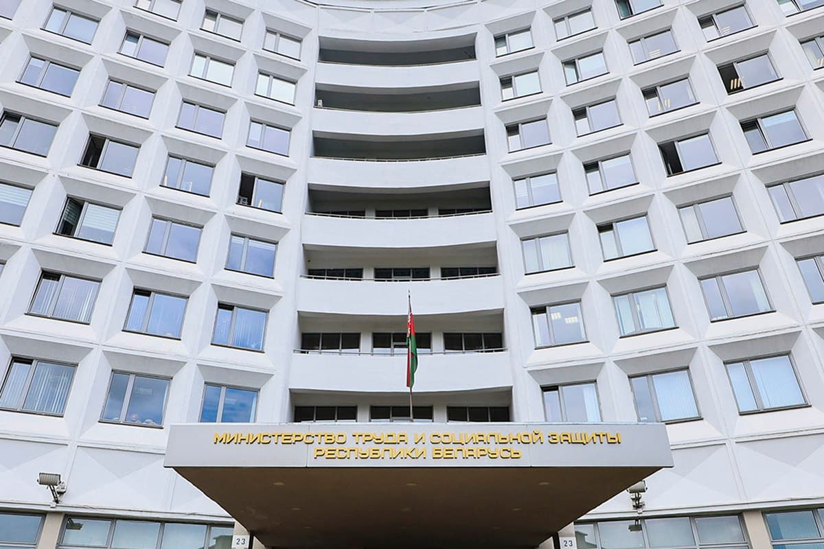 Working mothers are given additional breaks to feed a child under the age of one and a half years – the Ministry of Labor