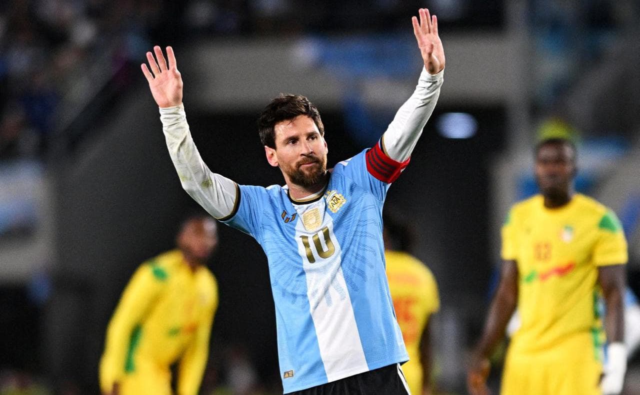 Messi broke down in tears before his farewell match for Argentina