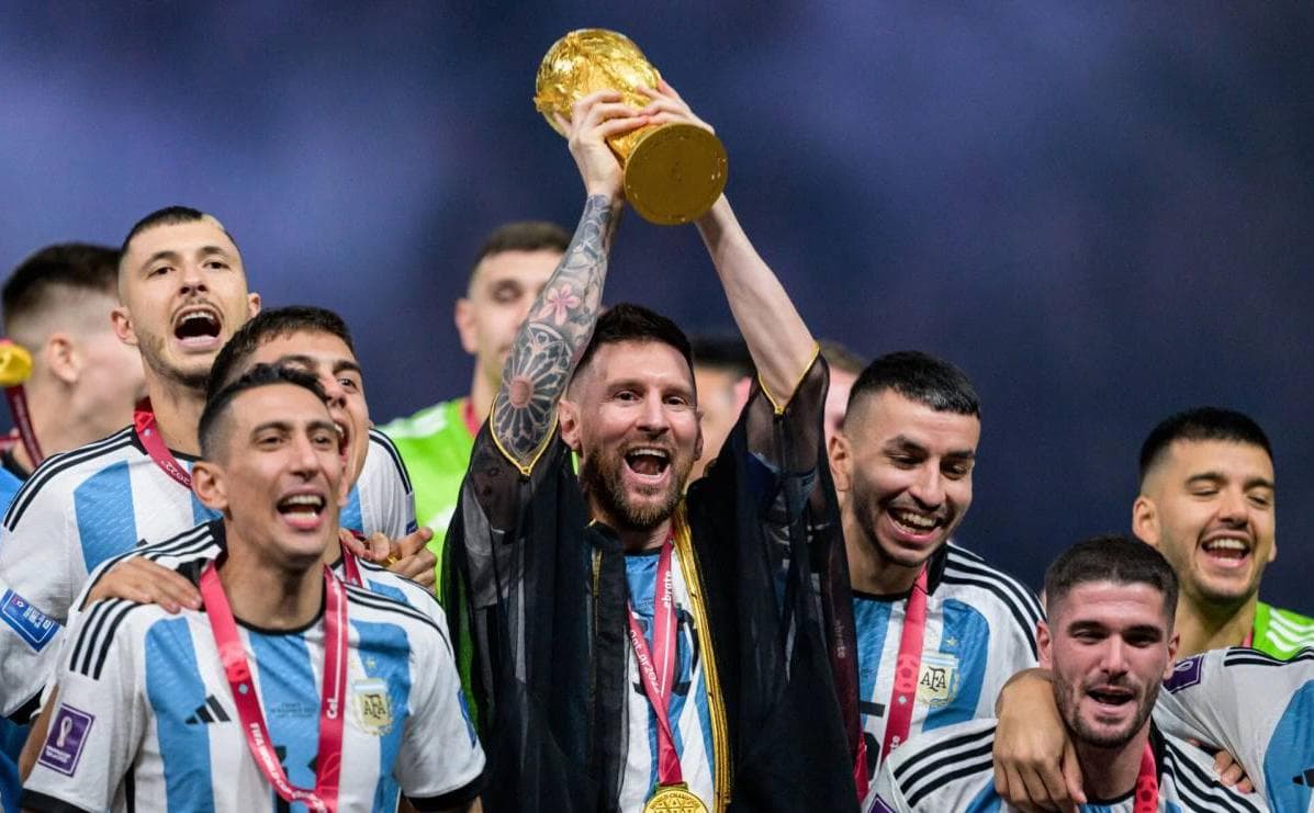 What trophies Lionel Messi won during his career