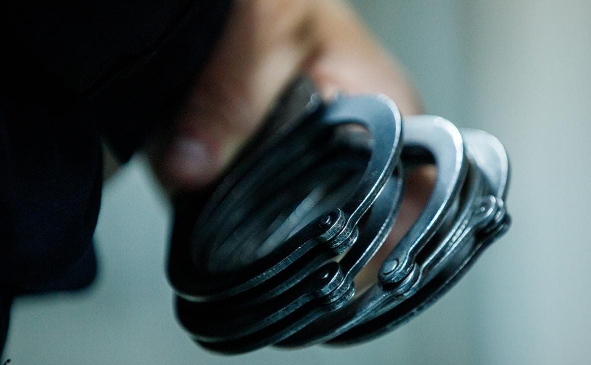 In St. Petersburg robbers took 3 million from the courier of fraudsters