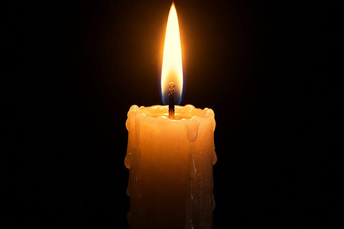Died a famous Russian musician who played in the group “Hummingbird”