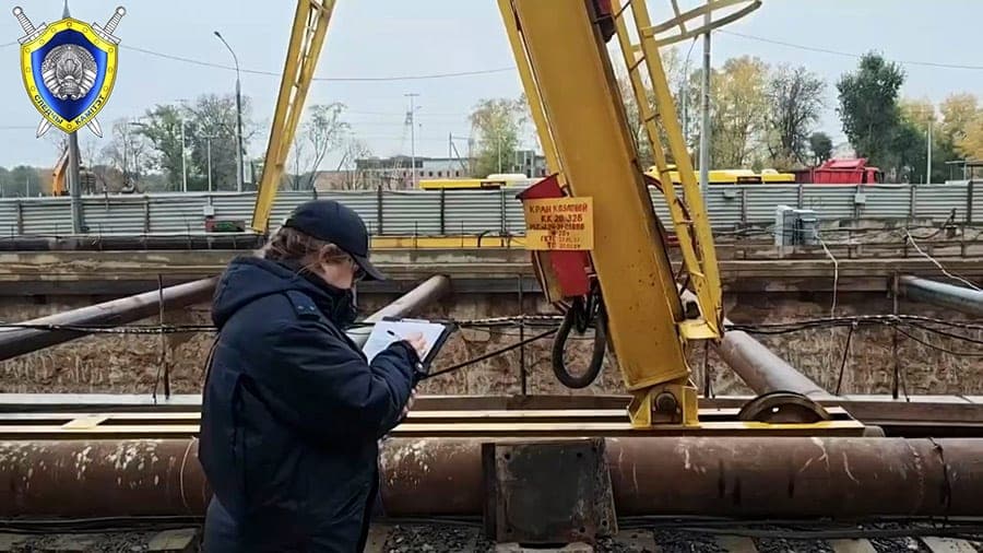 Следователи выясняют обстоятельства гибели рабочего на стройплощадке метро в Минске