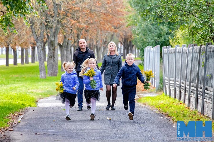 A week of parental love is held in Belarus. How to support families with children and what else is in the plan