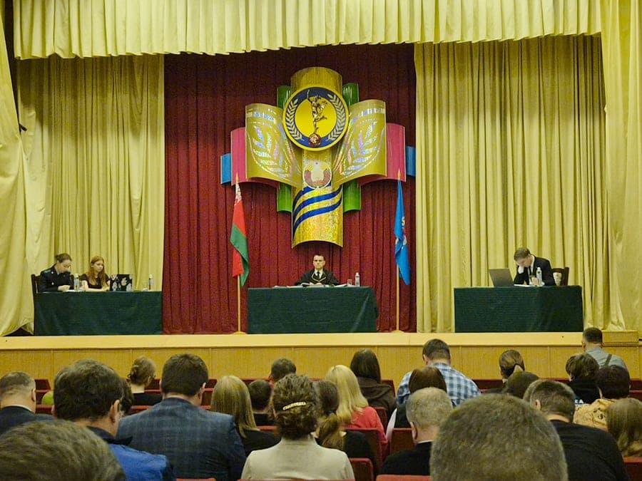 В Минске осудили бывшего энергетика строительной организации за получение незаконного вознаграждения