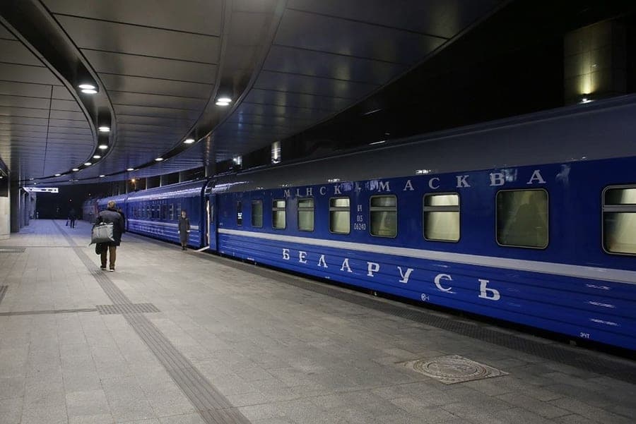 БЖД вывела на маршрут Минск — Москва обновленный фирменный поезд