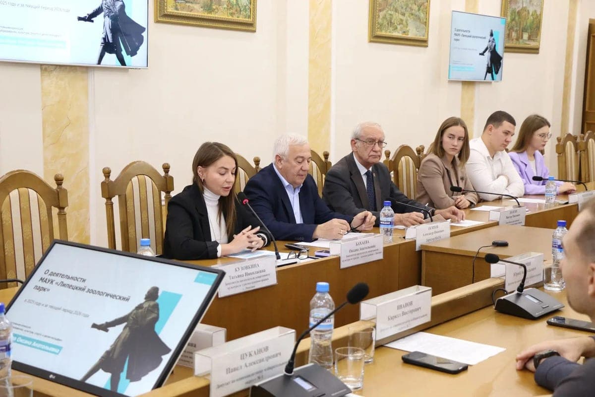 Lipetsk zoo reported to deputies: benefits, education and plans for a new complex