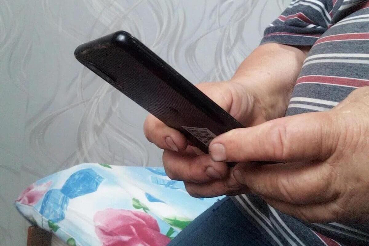 «Россети» предупредили новгородцев об аферистах, пишущих от имени компании