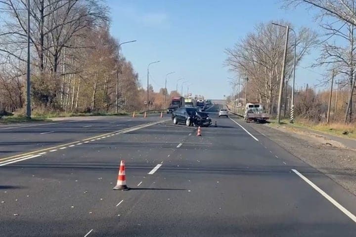 GAZ and Nissan collided on the 498th km of the M-7 in the Lyskovsky district