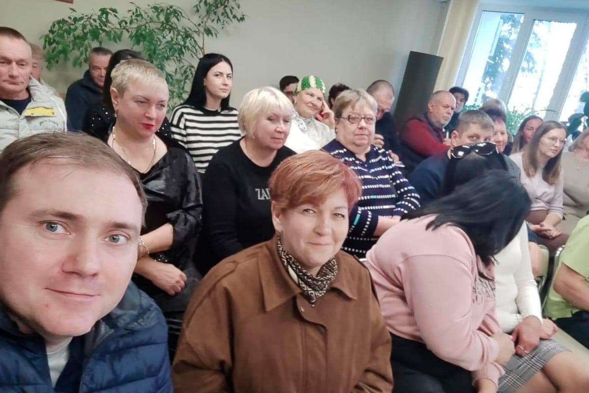 «Мобильный помощник» приехал в Станицу Луганскую