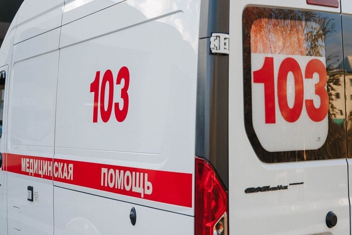 Failed reverse manoeuvre ends in hospital for driver in Tarko Sale