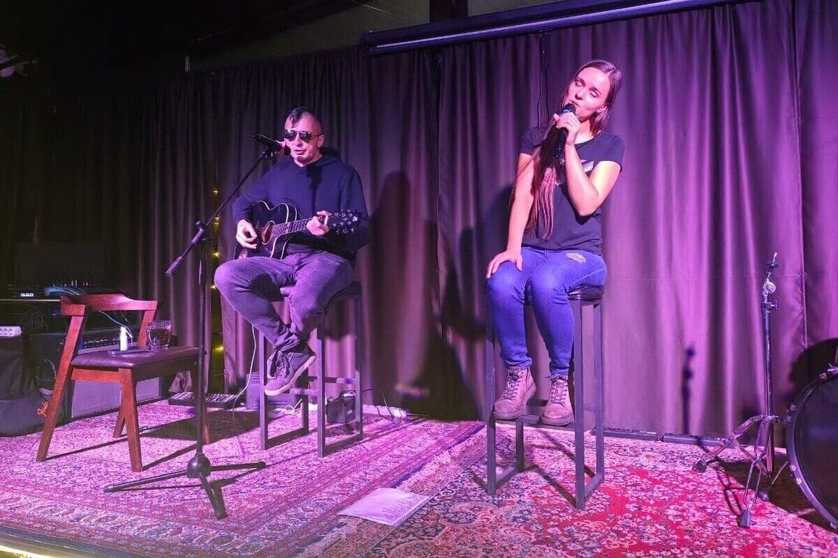 Podolsk punk rockers played acoustics in Serpukhov