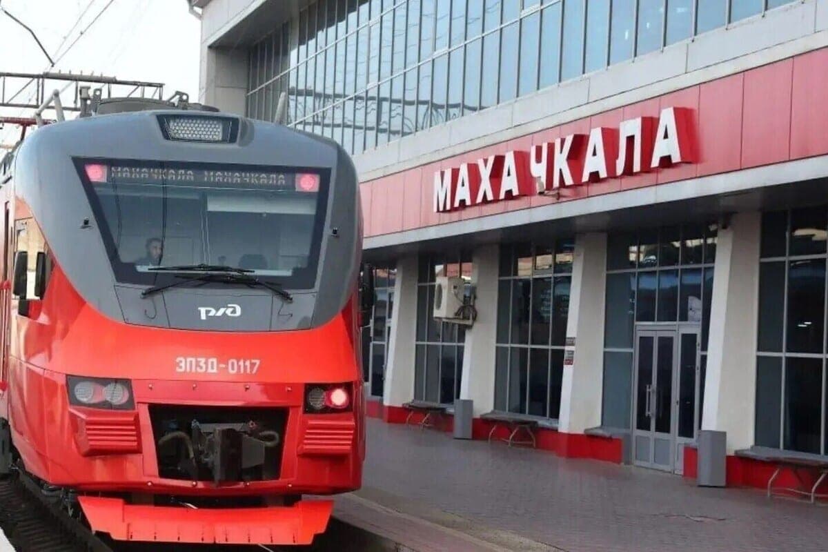 Пригородные поезда в Дагестане перевезли 2 млн пассажиров за девять месяцев