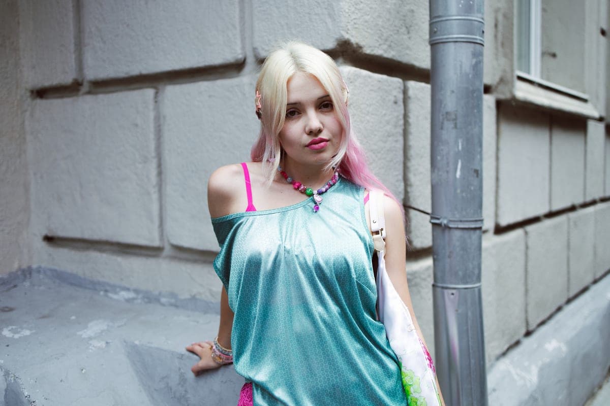 A native of Kostroma Valerie Mamontova starred in the series “Glamorous girls”