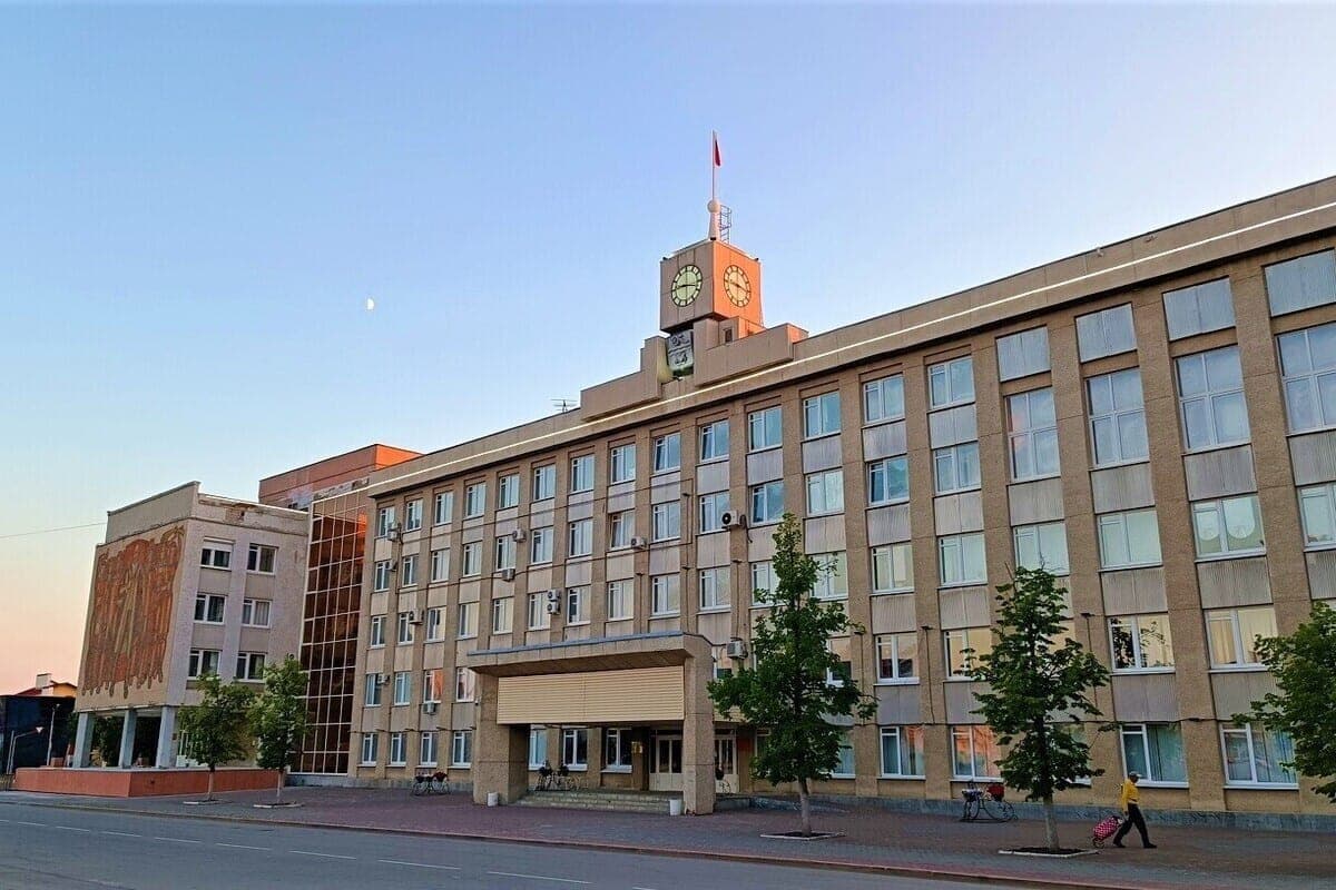 Sverdlovsk man charged with knife attack on friend of former cohabitant