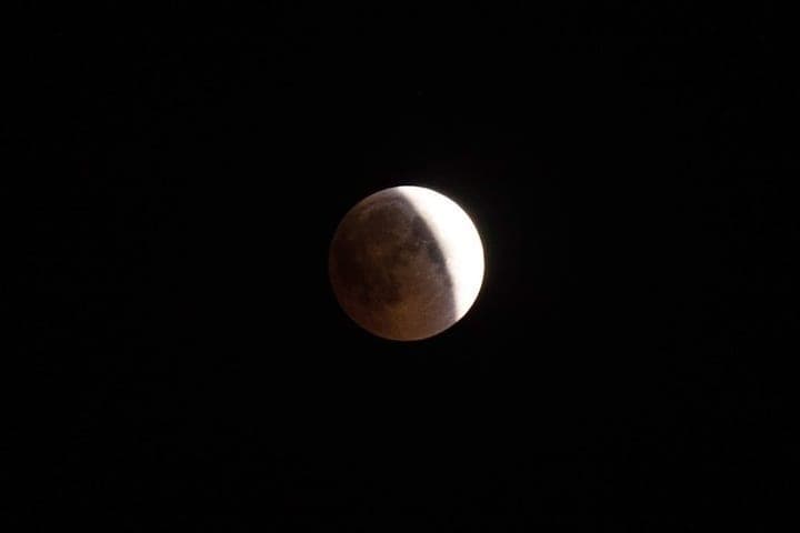 Volgograd residents told where to look for the moon and Antares on October 15