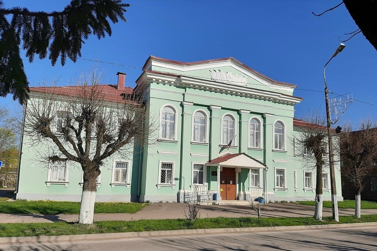 Resident of Gdova insulted the Prosecutor in court and will pay a fine
