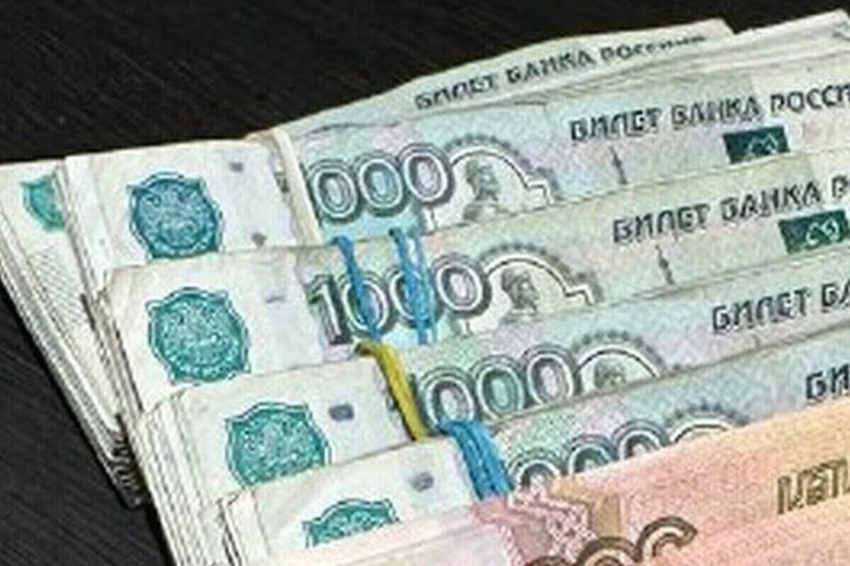 В Воронеже организованная группа помогала незаконно обналичивать преступные деньги