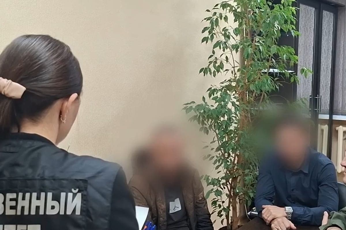 СК: мужчина задушил свою мать во время застолья в Краснодарском крае