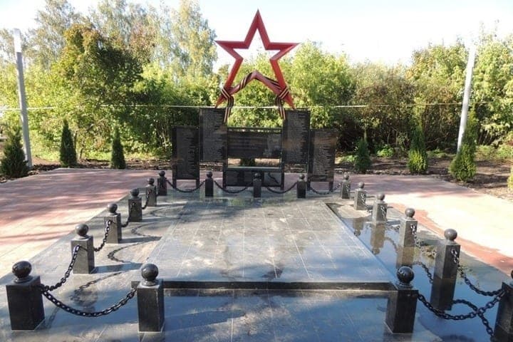In the Penza region put in order five military graves