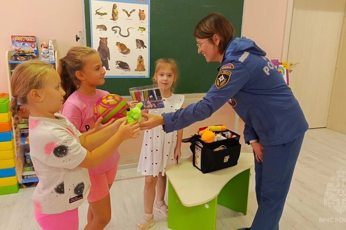 Kursk psychologists EMERCOM visited preschool