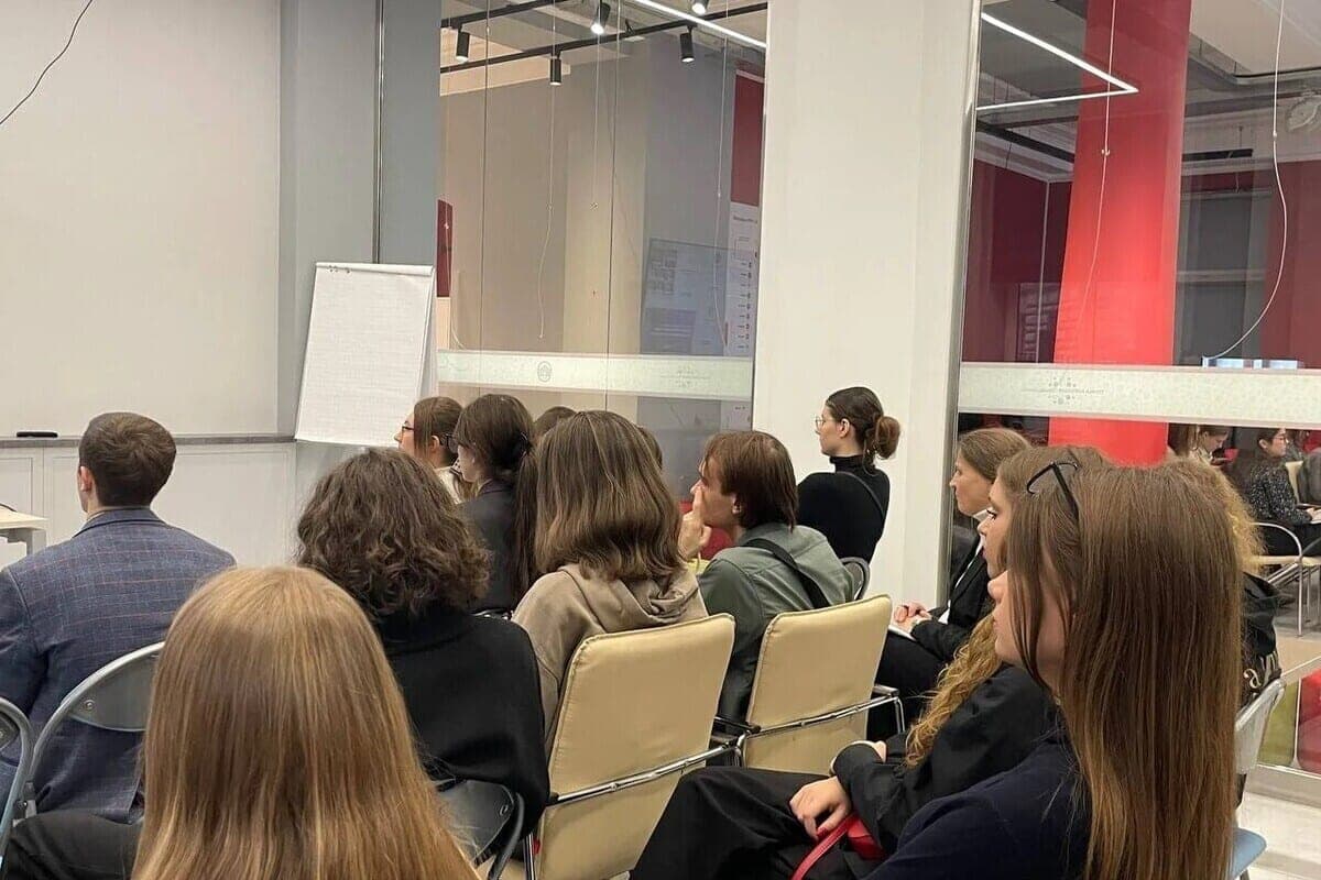 En Murmansk preparará jóvenes ingenieros de poder a petición de los empleadores
