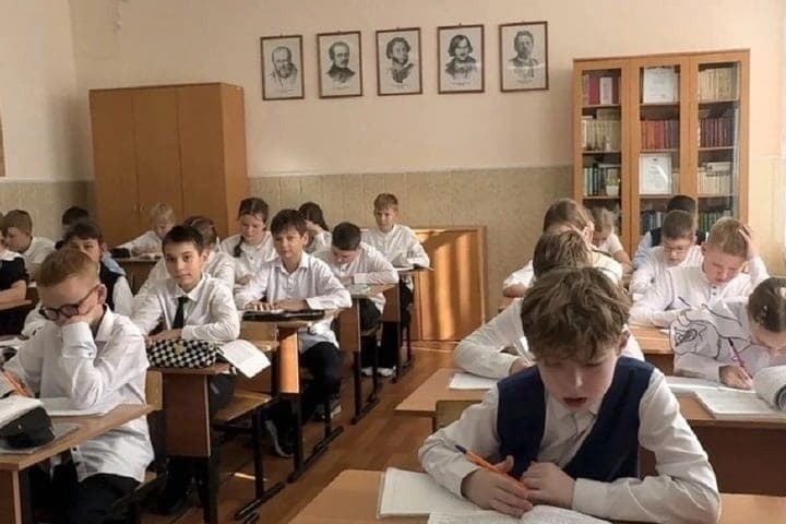 Three schools of Kostroma received grants worth 5.5 million rubles