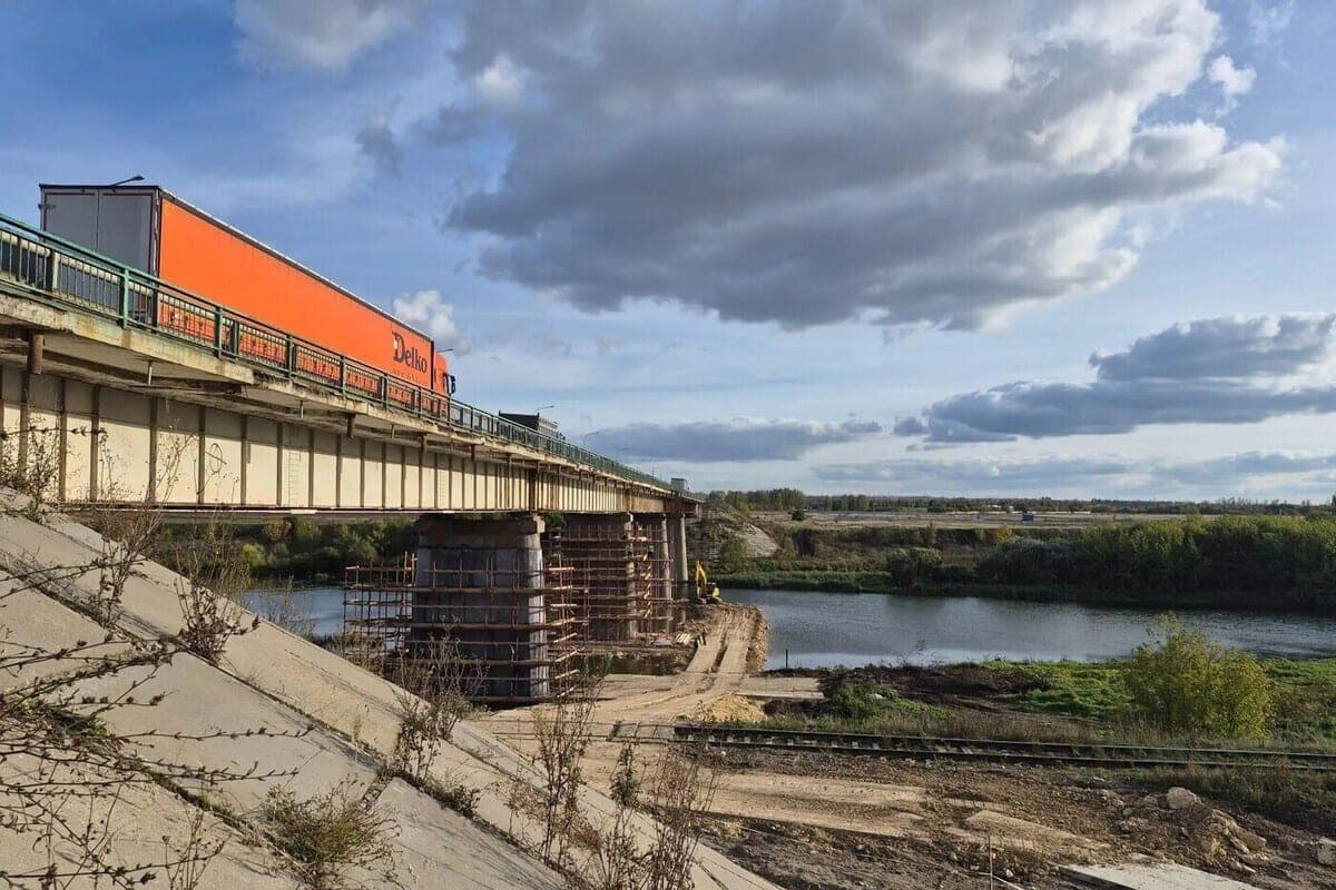 The closure of the Lava bridge in Yelets again postponed for at least two weeks