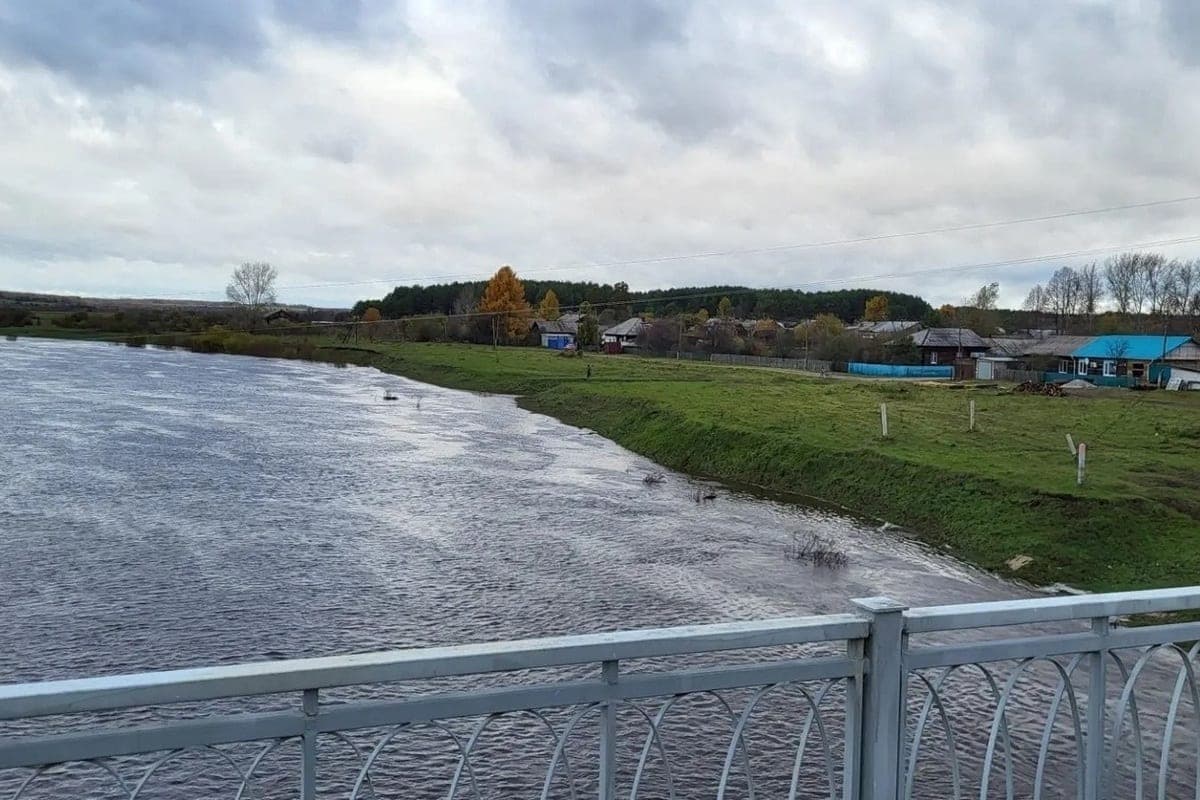 The head of Irbit urged residents to be ready because of rising water