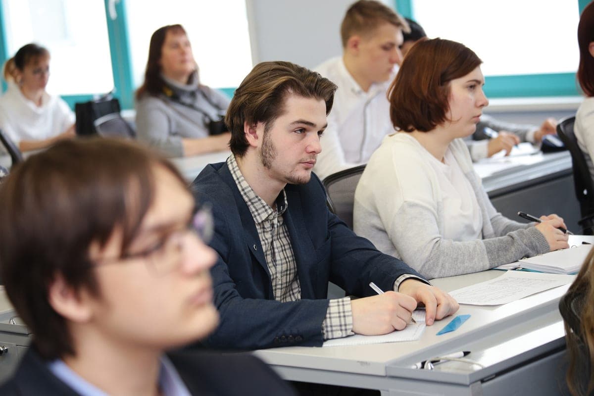 The number of tasks on the exam in 2027 will change in two subjects