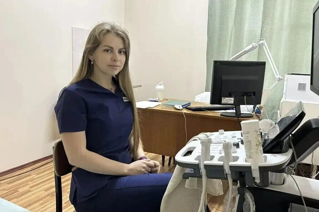 Новые специалисты пополнили штат Островской межрайонной больницы и её филиалов