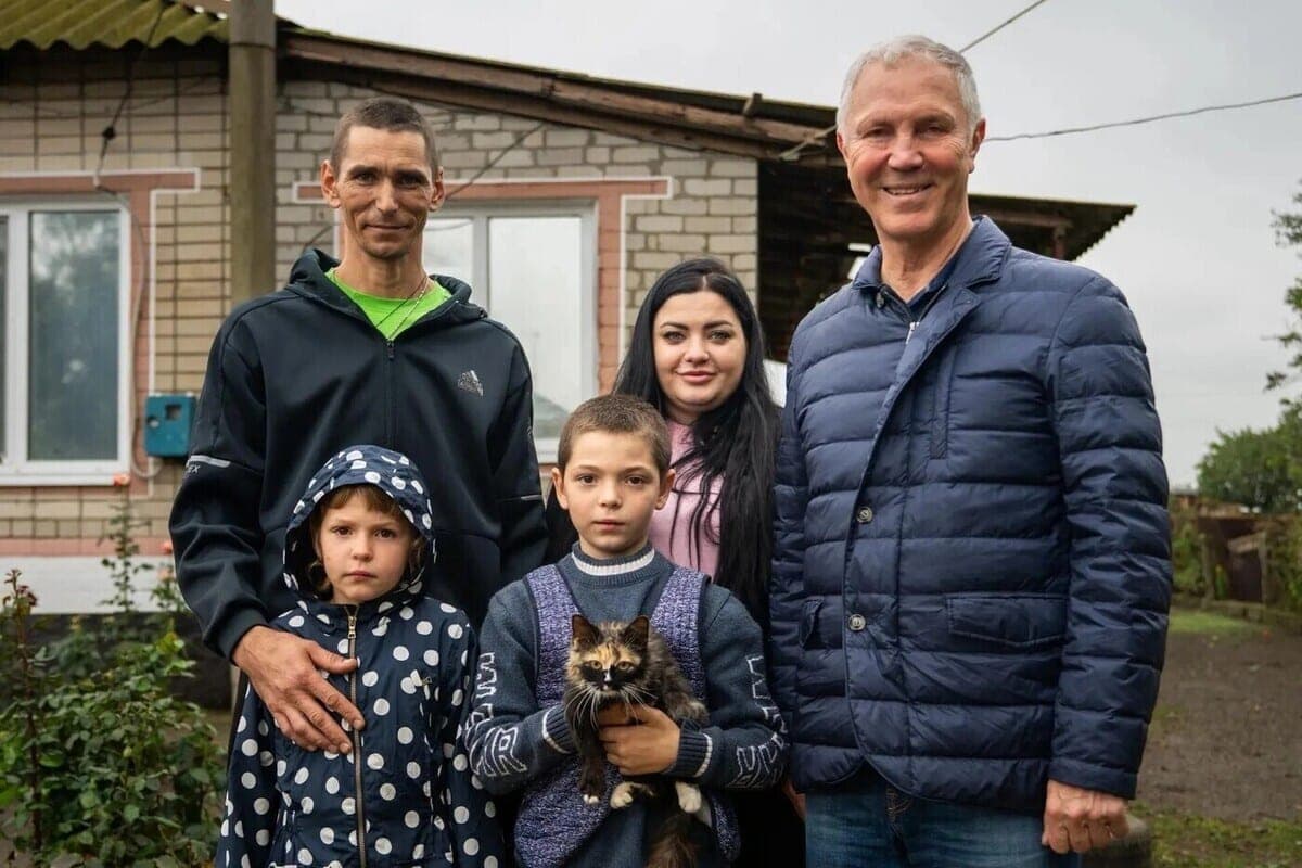 Balance on Father's Day again visited the family of Yuri Komisarenko in Markeev