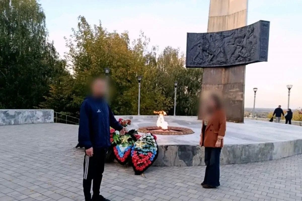 In the Vladimir region, a drunken man desecrated a memorial to fallen soldiers
