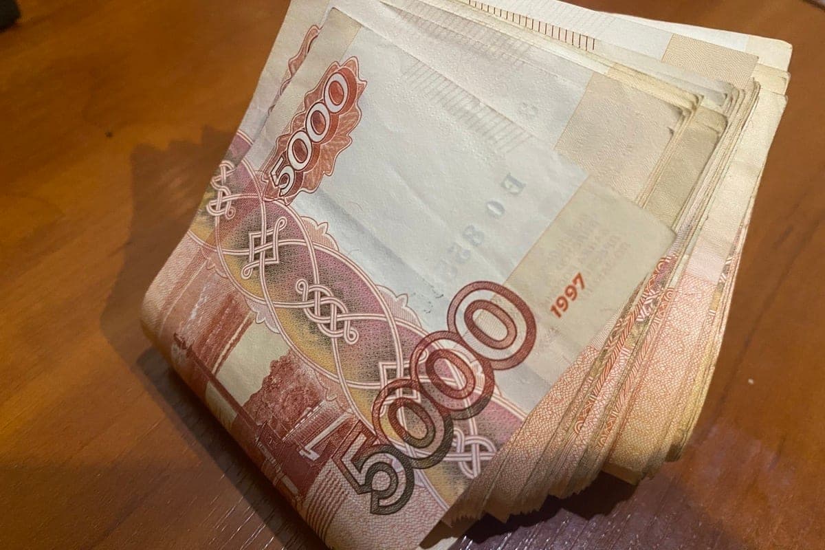 SuperJob составил ТОП вакансий с зарплатой от 150 000 рублей в Рязани