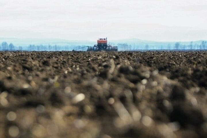 Белогорский район получит в собственность 14 земельных участков сельхозназначения
