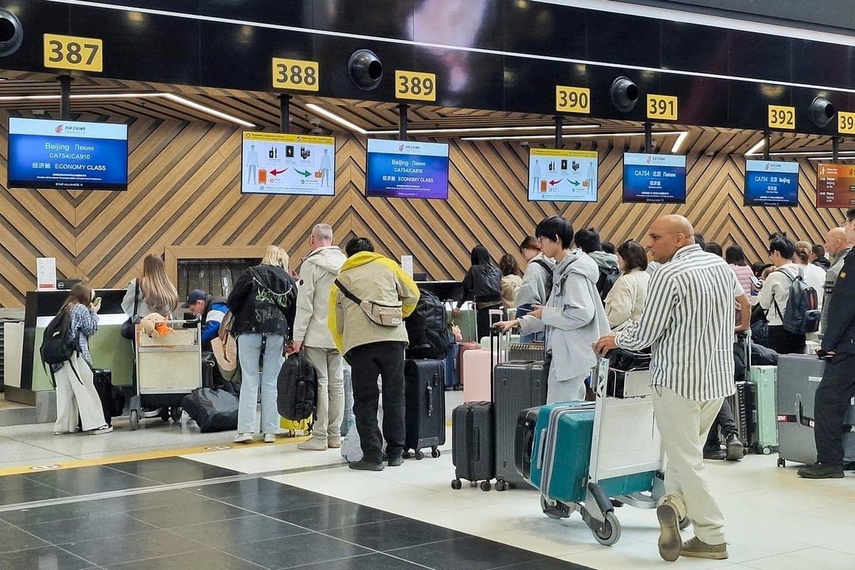 Three airports closed in Russia: what is happening in the cities