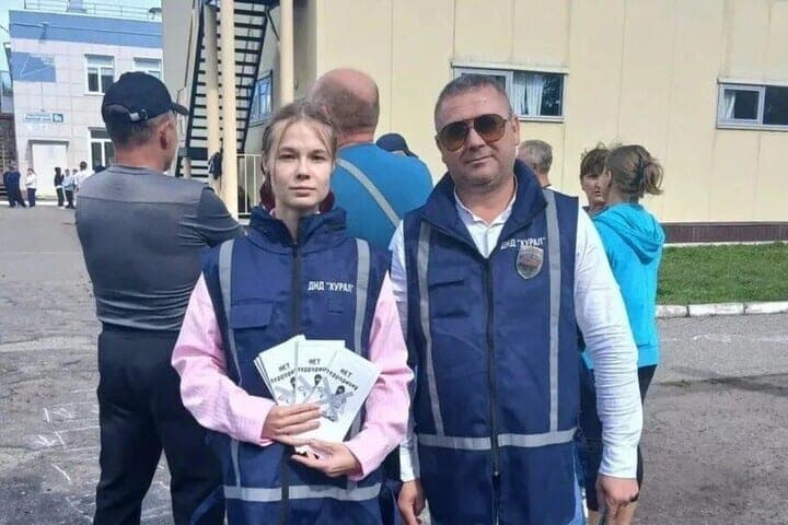 Anna Suranova - the youngest participant of the contest "Best national guard"