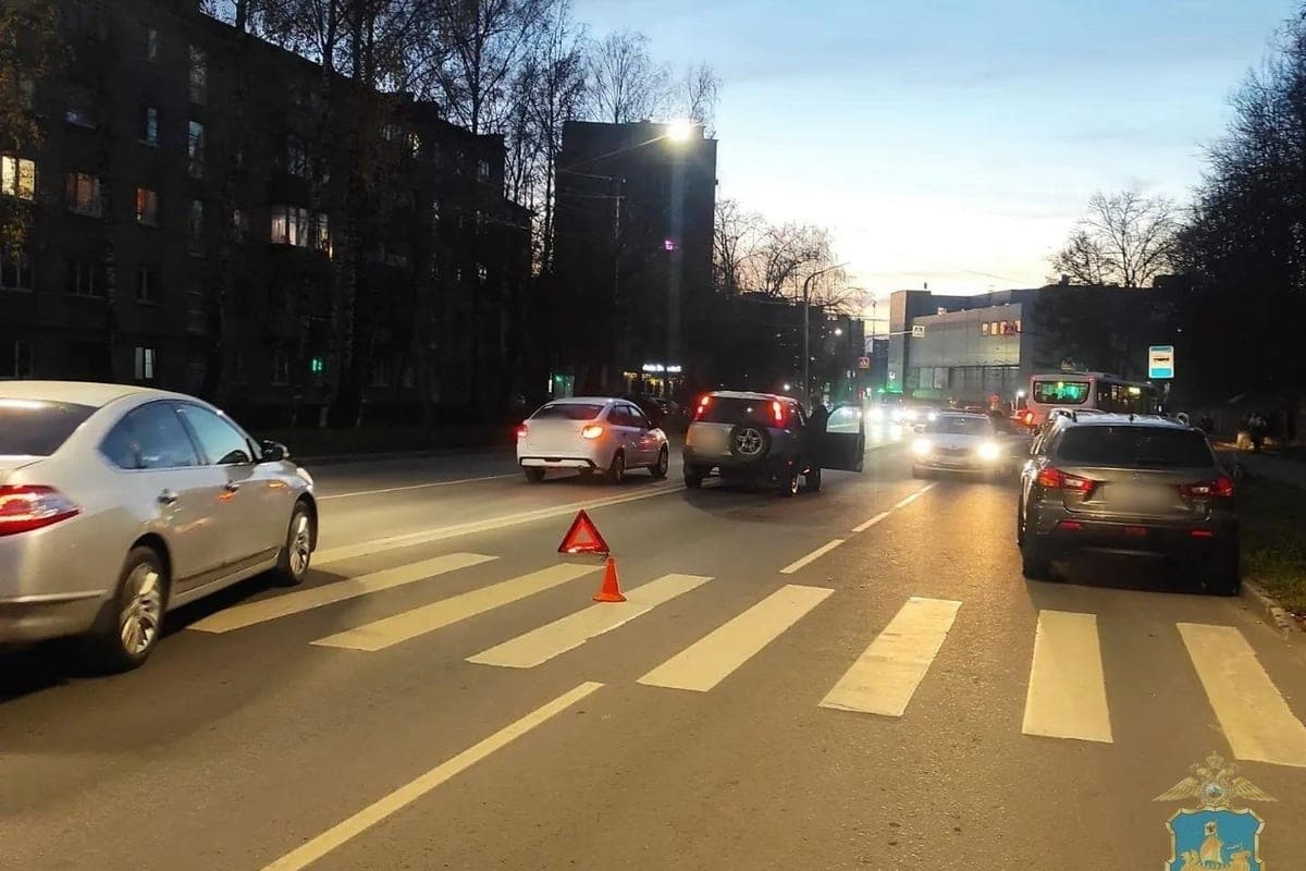 В Костроме на зебре сбита 17-летняя девушка