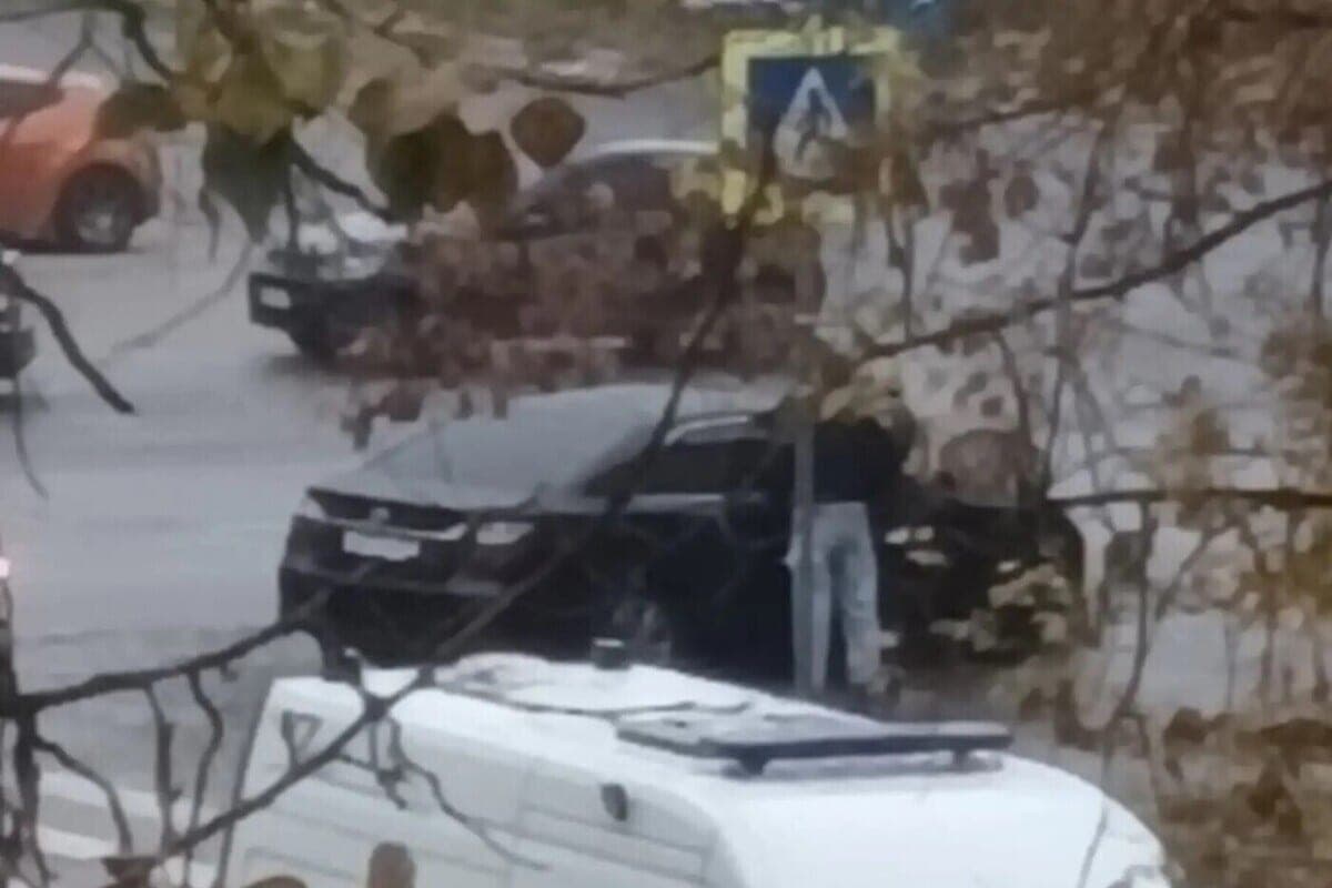 Пешеход попал под колеса автомобиля на Ползунова в Туле