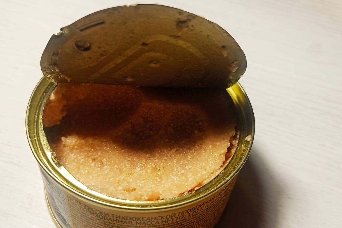 In the Vladimir region stopped the sale of canned fish due to unsanitary conditions