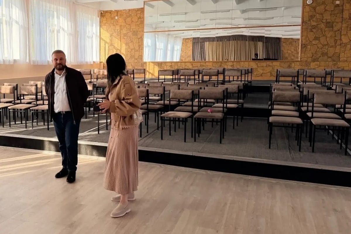 Депутат ЗСК Олег Бойченко посетил школу №22 Краснодара
