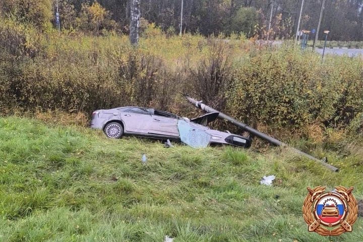 There were details of the accident on the M-10 in the Tver region: the driver ran into a puddle