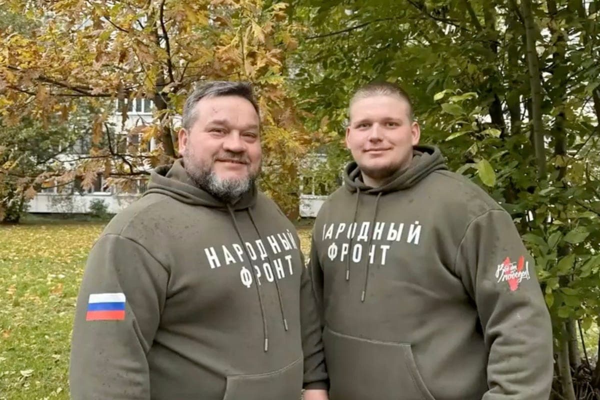 Father and son from Arkhangelsk together take humanitarian to the front line