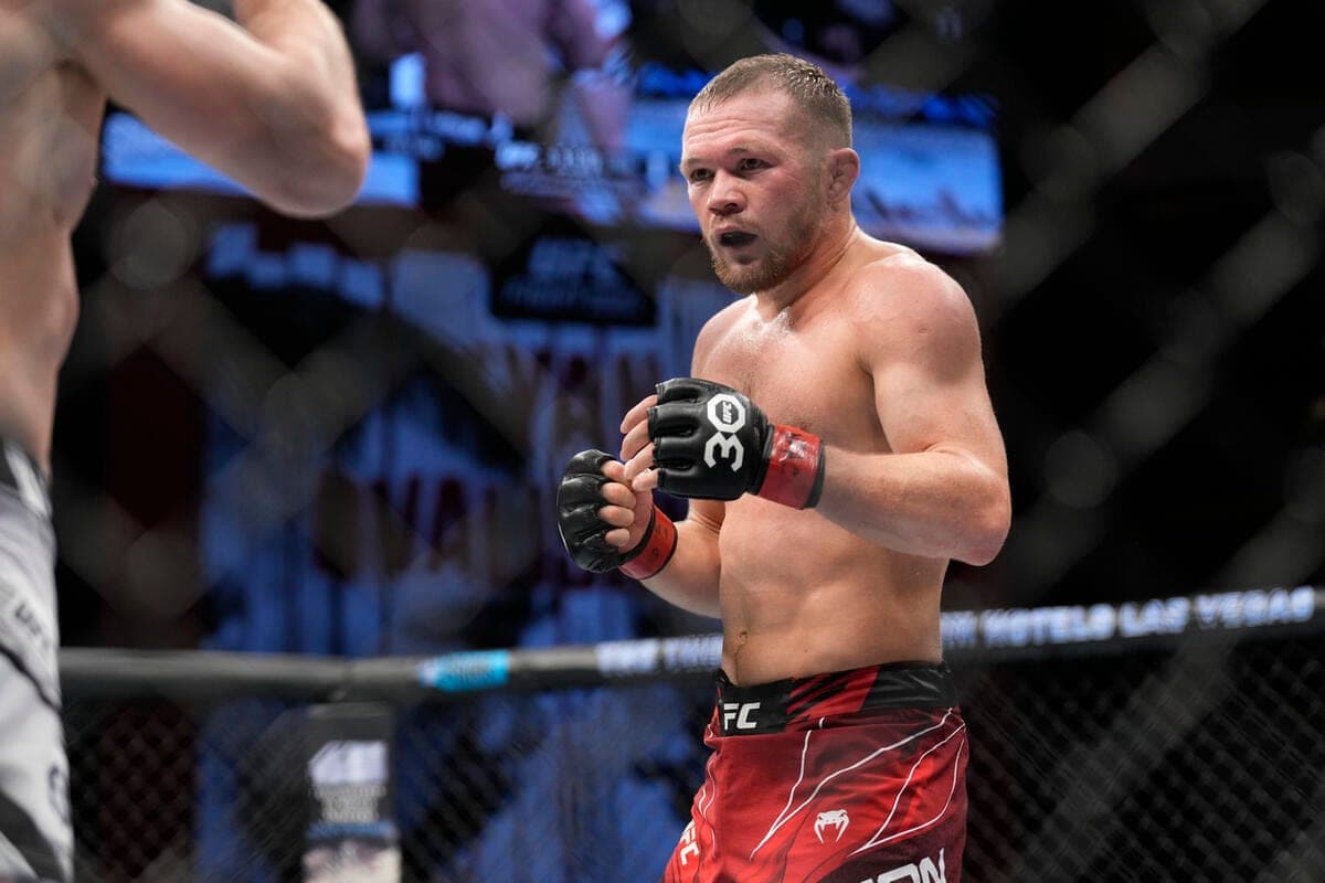 Ян вошел в топ-3 лучших бойцов UFC после победы над Двалишвили