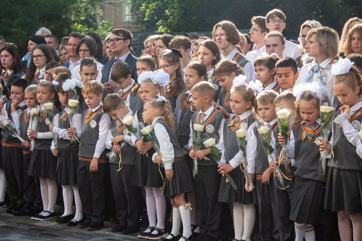 Novorsky students for one day reduced vacation