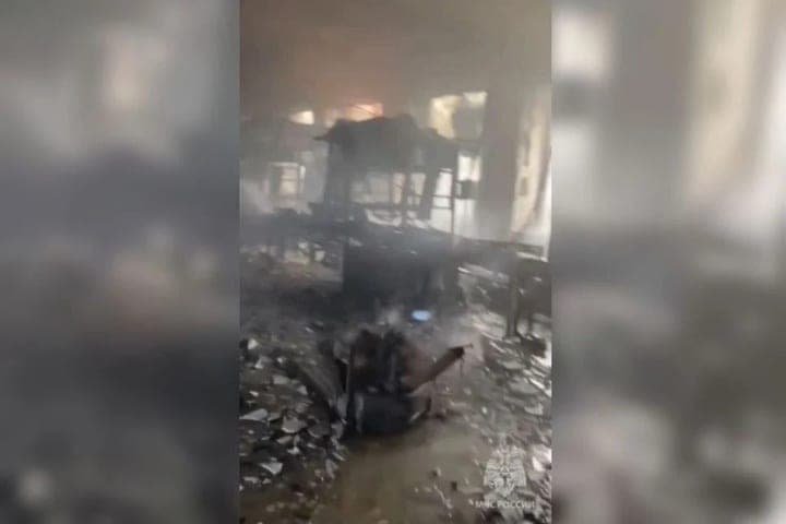 In Dzerzhinsk caught fire administrative building on the Eastern highway