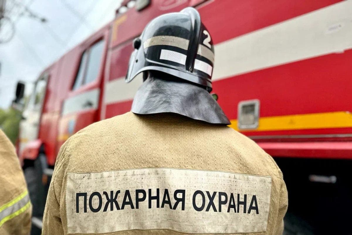 Fire fighters extinguished the fire in the Starozhilovsky district
