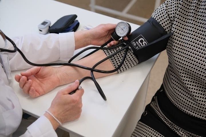 طبيب القلب يدعى (فولجراد) الأخطاء الرئيسية في قياس الضغط