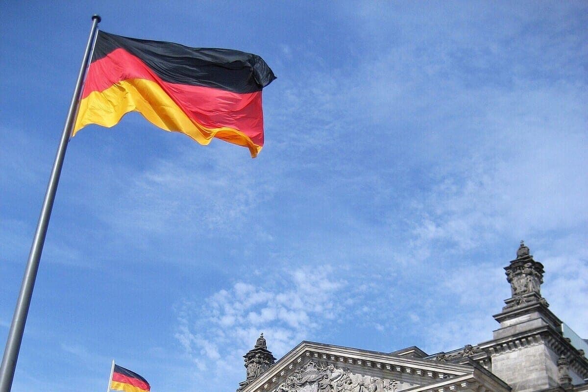 Table for the recruitment of young people released the special service of Germany, write the media