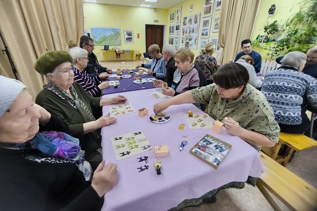 Members of the NAO learned about the traditions of the Intercession